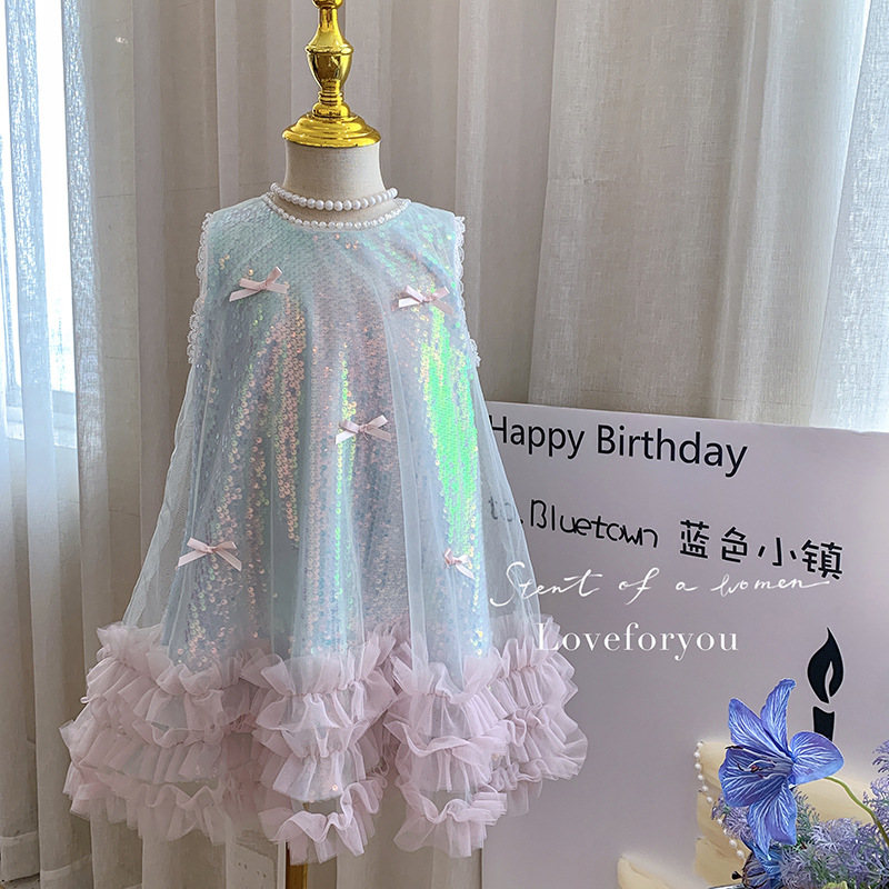 Le ragazze vestono l'estate nu - Baby Clothing High End recensione e prezzo